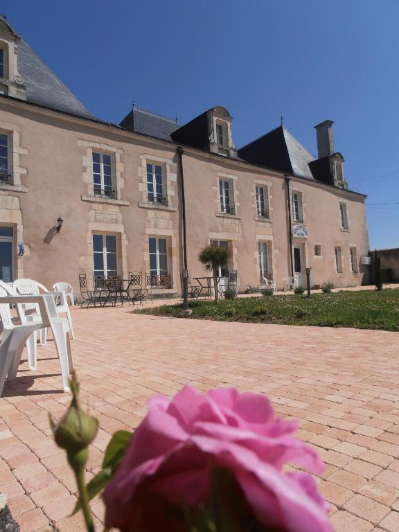 Chateau Sainte Marie Hotel Dompierre-sur-Charente Buitenkant foto
