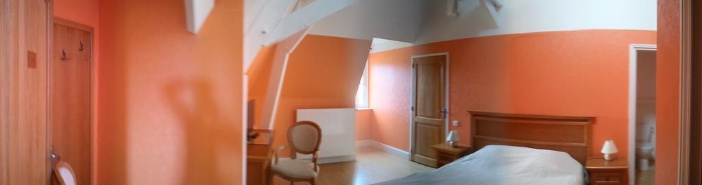 Chateau Sainte Marie Hotel Dompierre-sur-Charente Buitenkant foto
