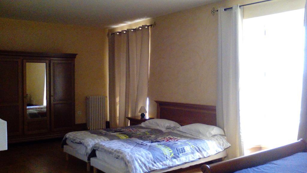 Chateau Sainte Marie Hotel Dompierre-sur-Charente Buitenkant foto